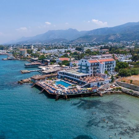 Manolya Hotel Lapithos  Exterior photo